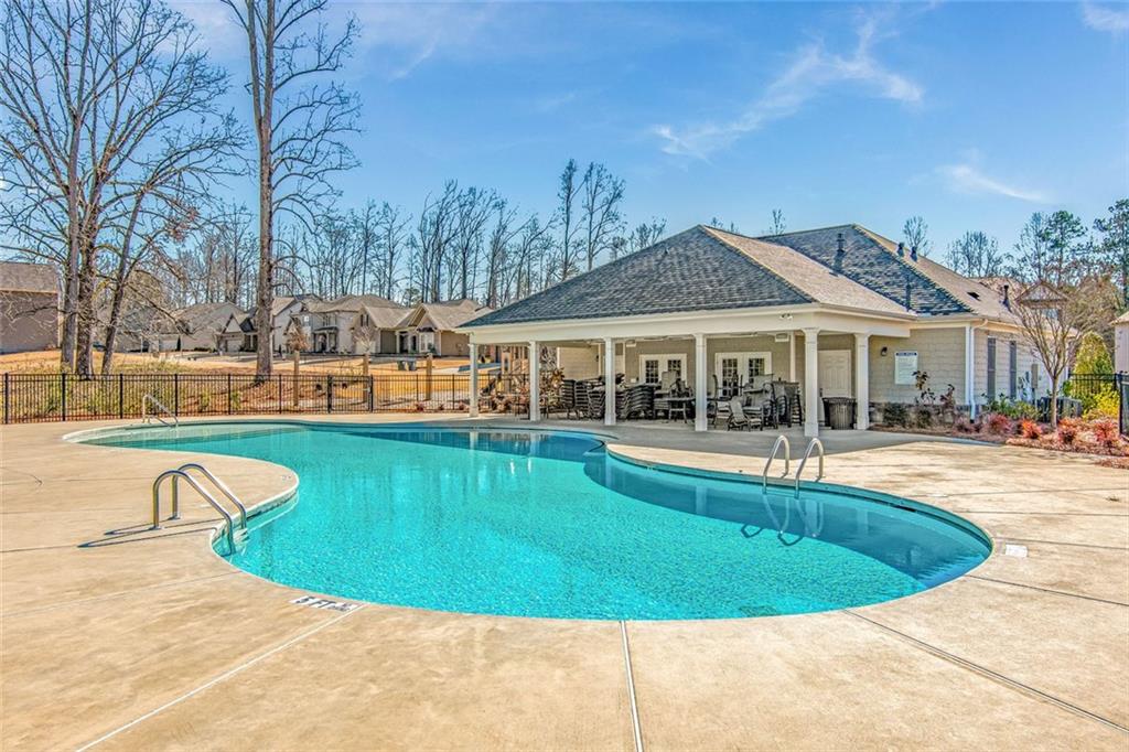 6025 Carruth Lake Drive