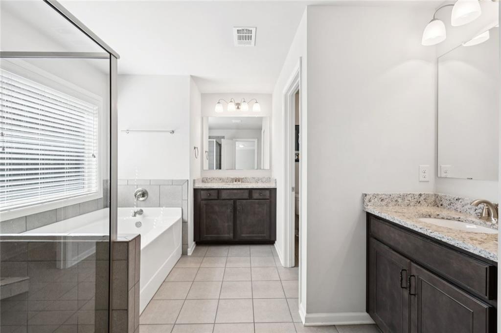 6025 Carruth Lake Drive