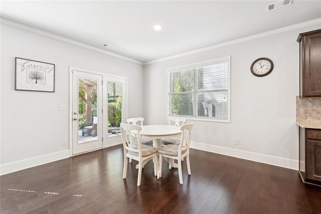 6025 Carruth Lake Drive