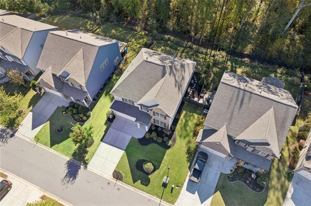 6025 Carruth Lake Drive