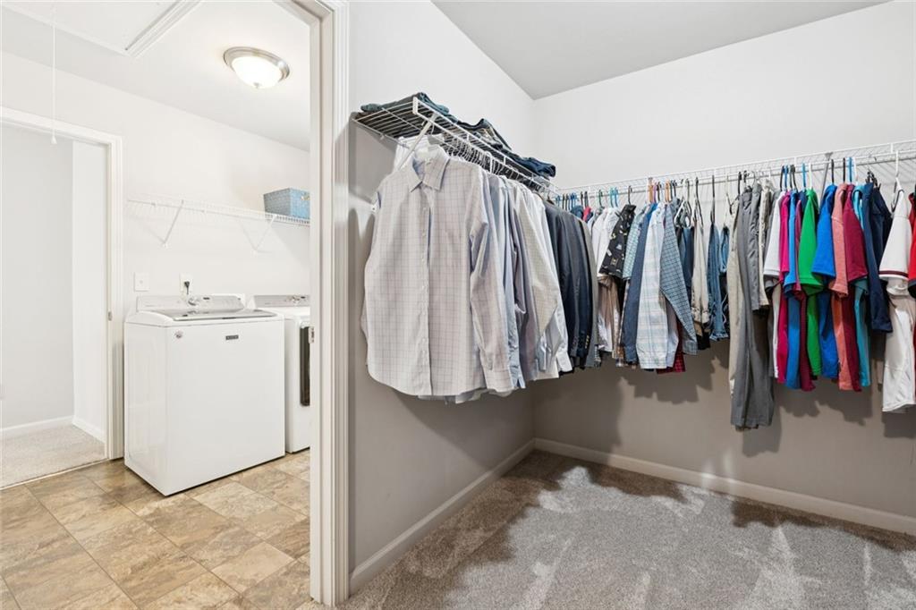 6025 Carruth Lake Drive