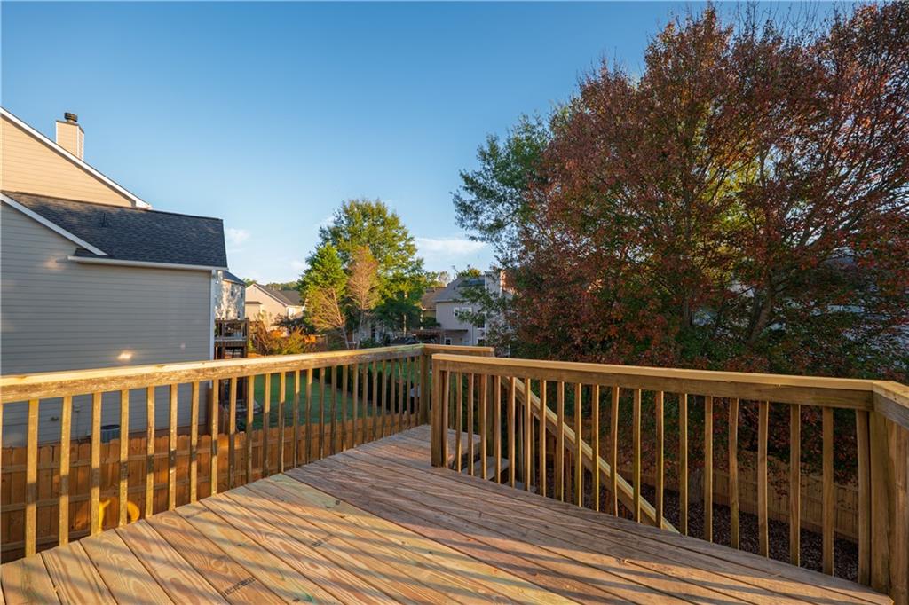 1280 Hidden Creek Point