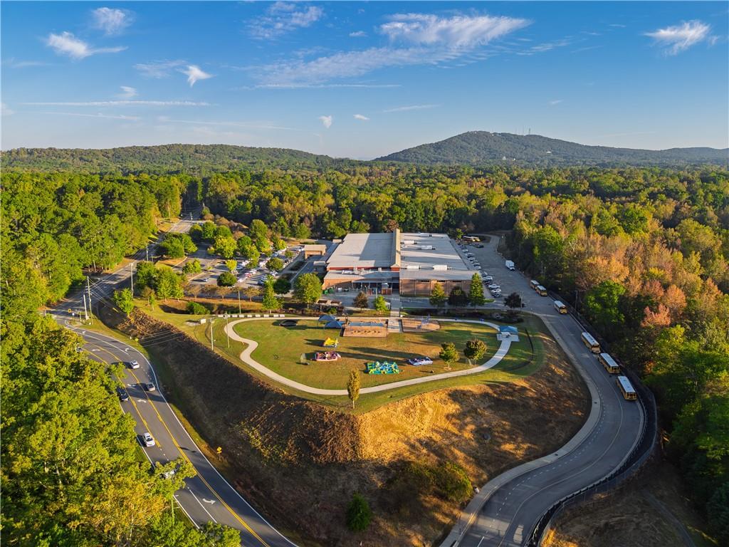 1280 Hidden Creek Point