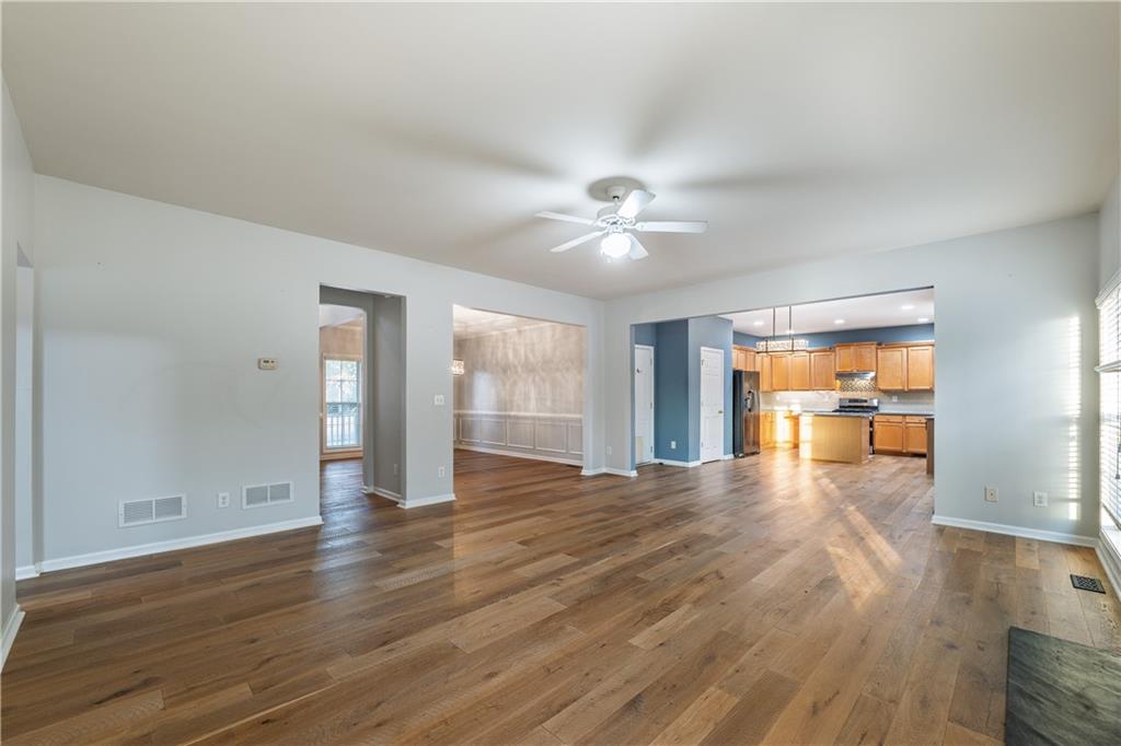 1280 Hidden Creek Point