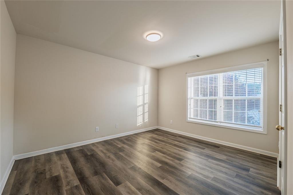 1280 Hidden Creek Point