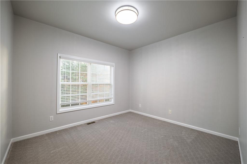 1280 Hidden Creek Point