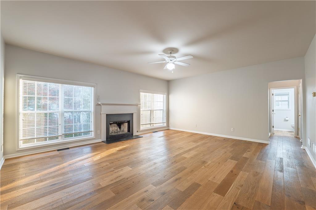 1280 Hidden Creek Point