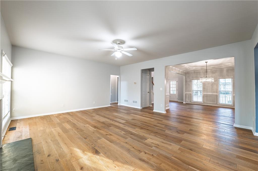 1280 Hidden Creek Point