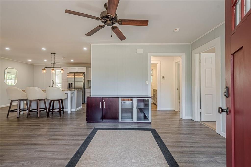 524 S Holly Springs Road