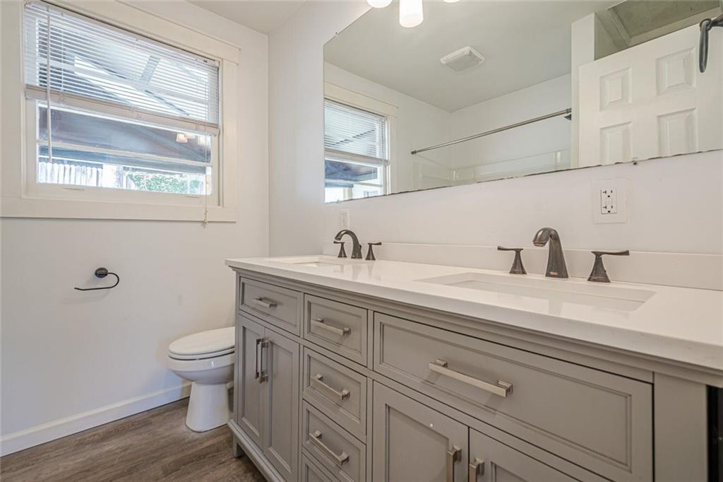 524 S Holly Springs Road