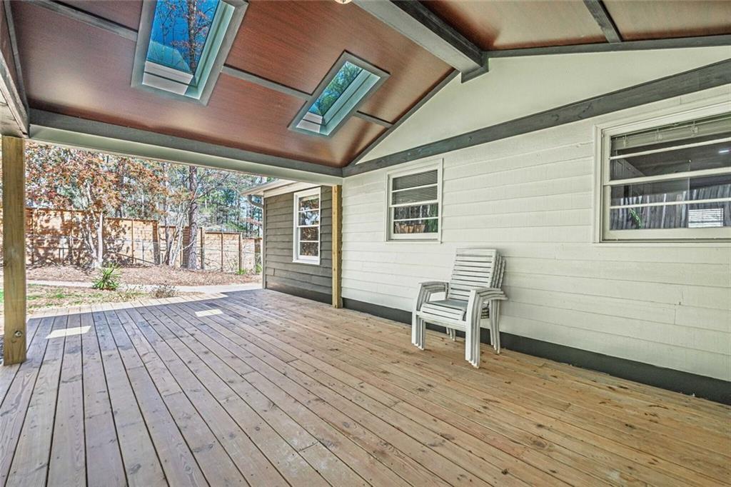 524 S Holly Springs Road