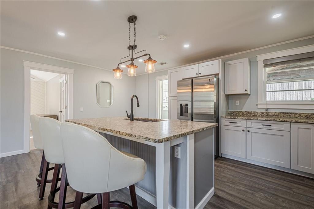 524 S Holly Springs Road