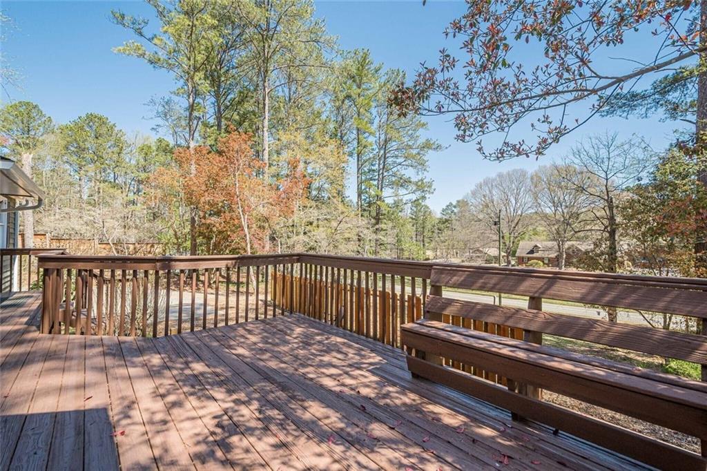 524 S Holly Springs Road