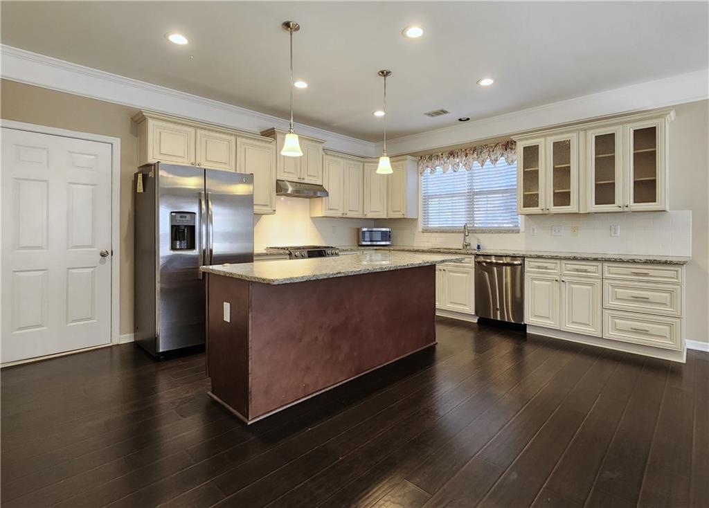 11192 Peachcove Court