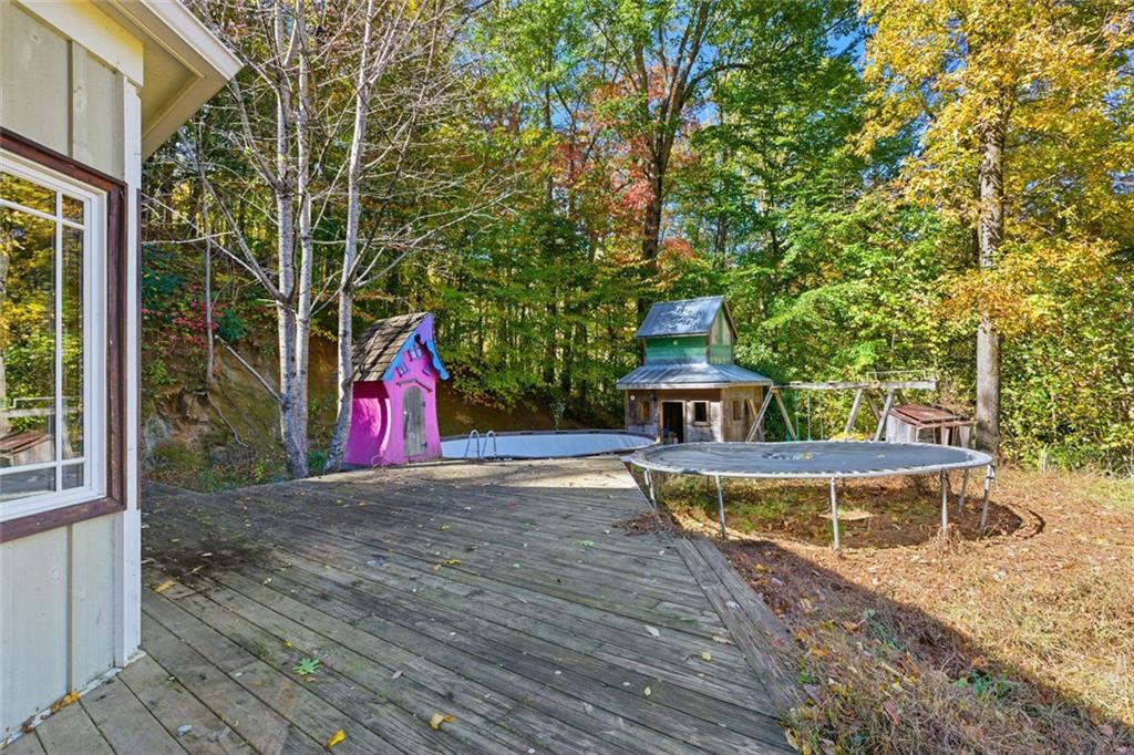 73 Redbird Lane