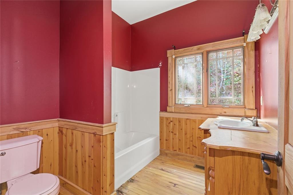 73 Redbird Lane