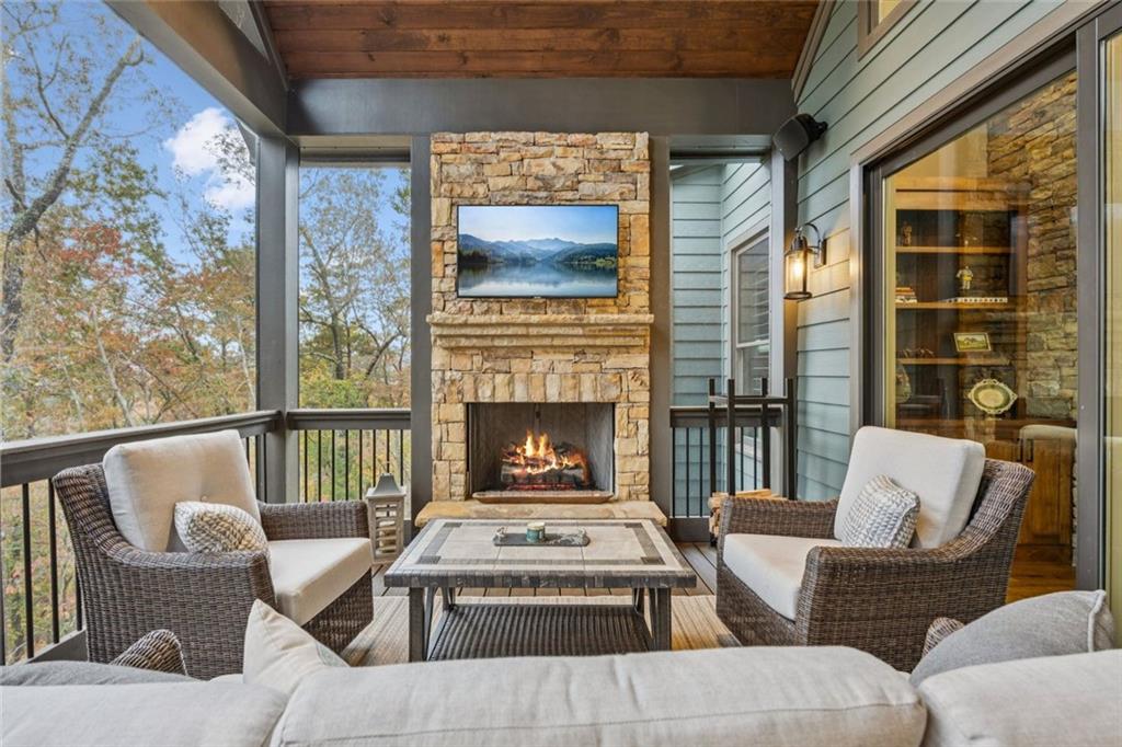 179 Golden Bear Pass