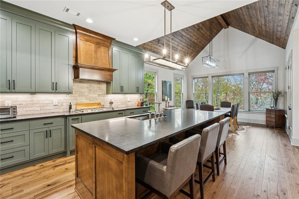 179 Golden Bear Pass