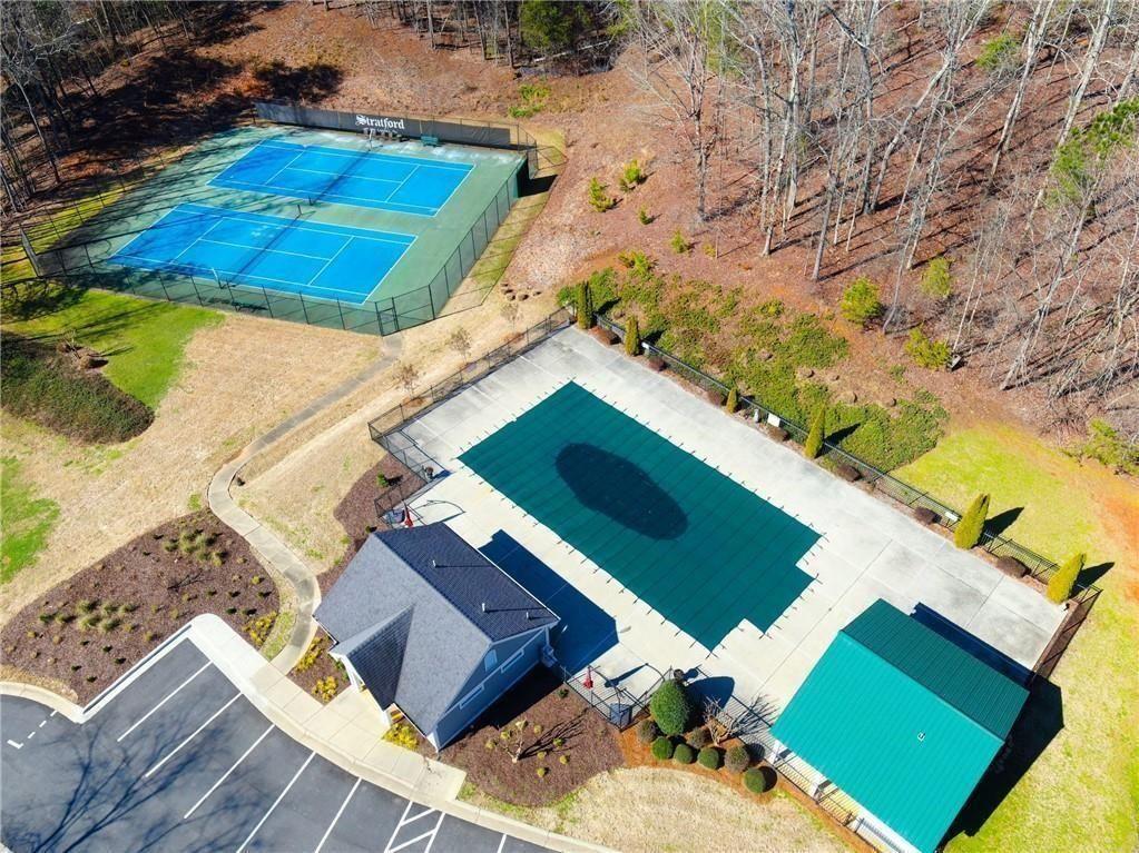 5994 Wellington Avenue