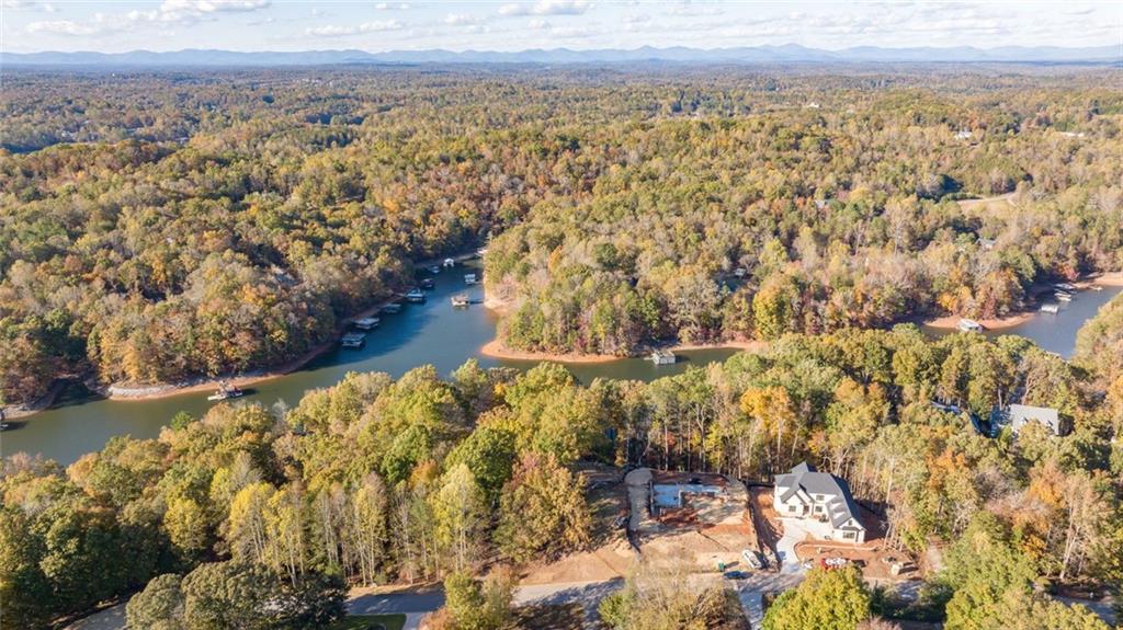 5994 Wellington Avenue