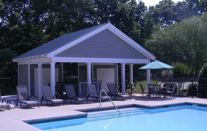 5994 Wellington Avenue