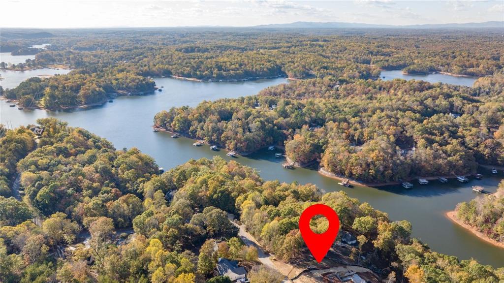 5994 Wellington Avenue