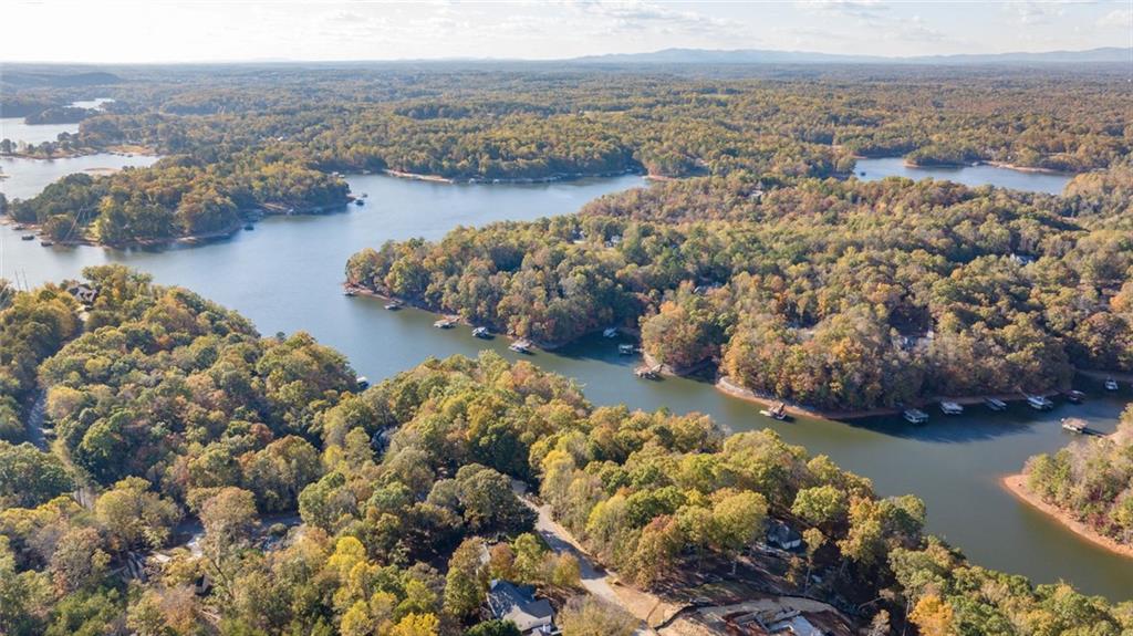 5994 Wellington Avenue