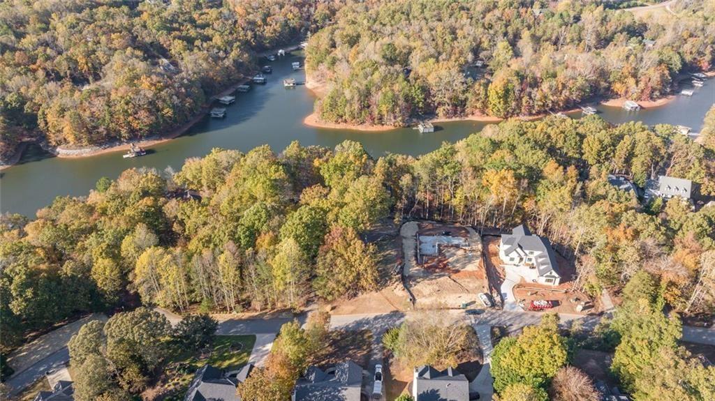 5994 Wellington Avenue