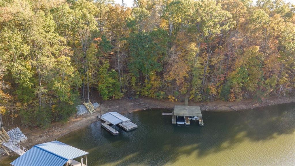 5994 Wellington Avenue