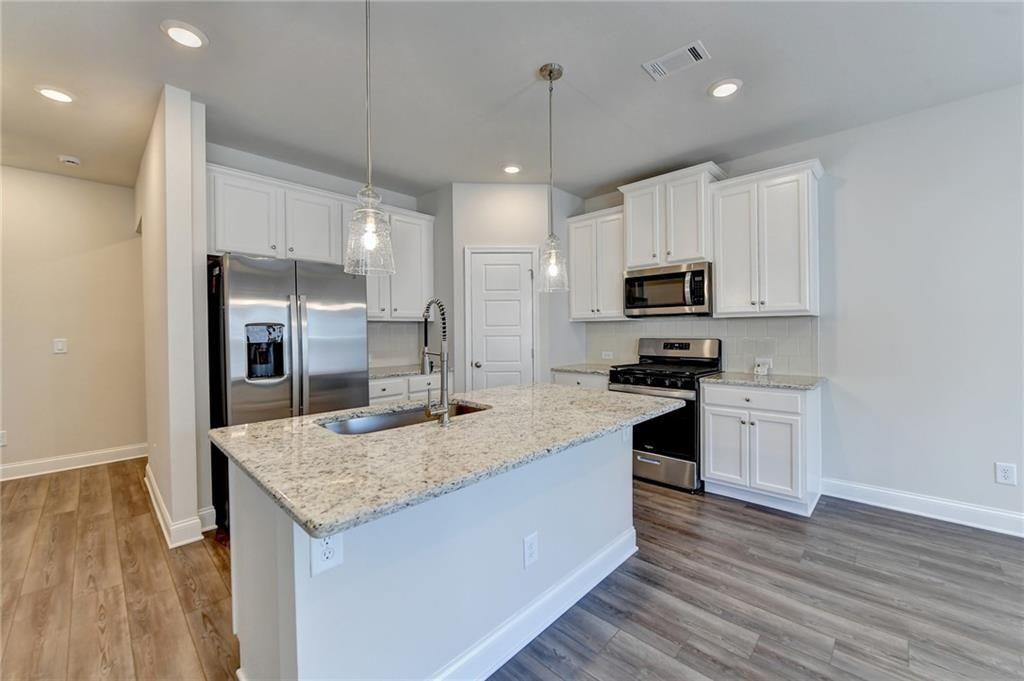 212 Station Overlook Drive