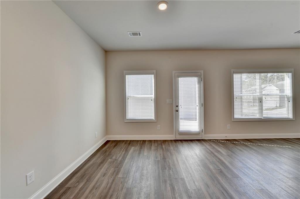 212 Station Overlook Drive