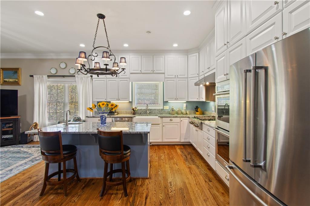 4541 Montclair Circle