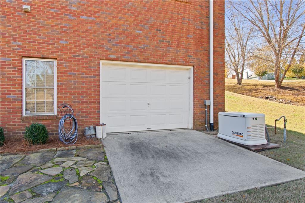 4541 Montclair Circle