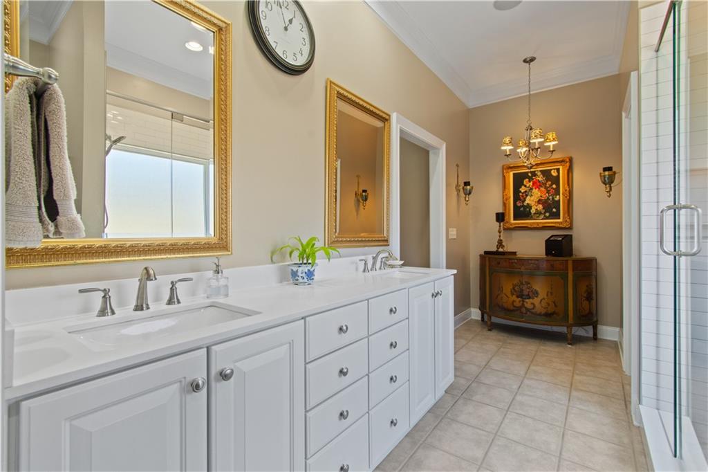 4541 Montclair Circle