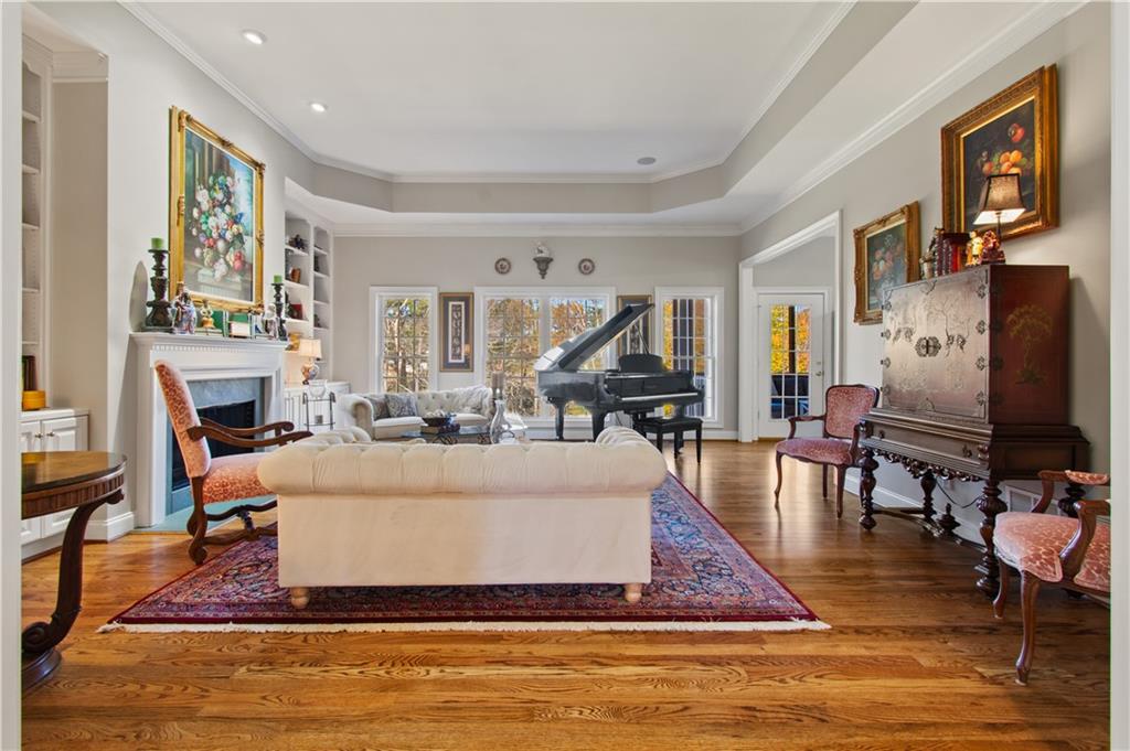 4541 Montclair Circle