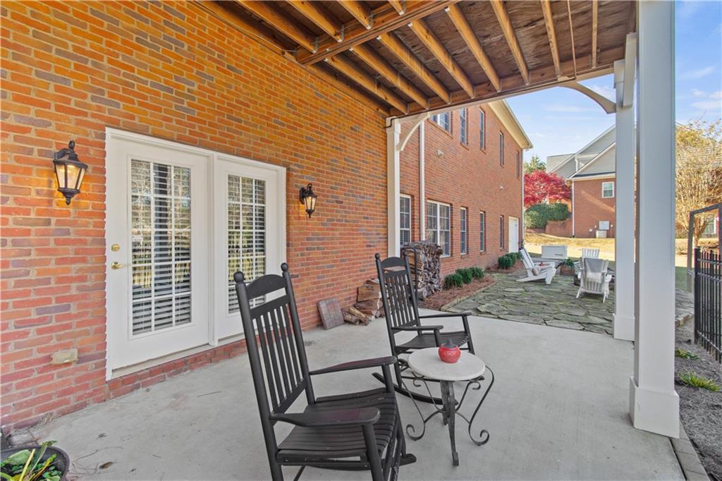 4541 Montclair Circle