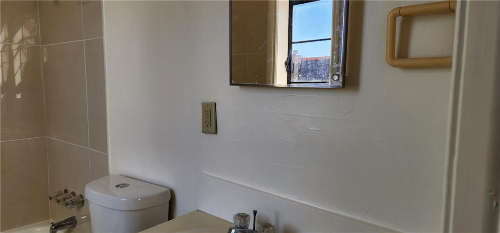 1529 S 15-29 S Main St unit 3 Street Unit 3