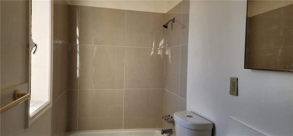 1529 S 15-29 S Main St unit 3 Street Unit 3