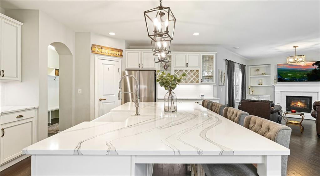 6425 Westbay Terrace