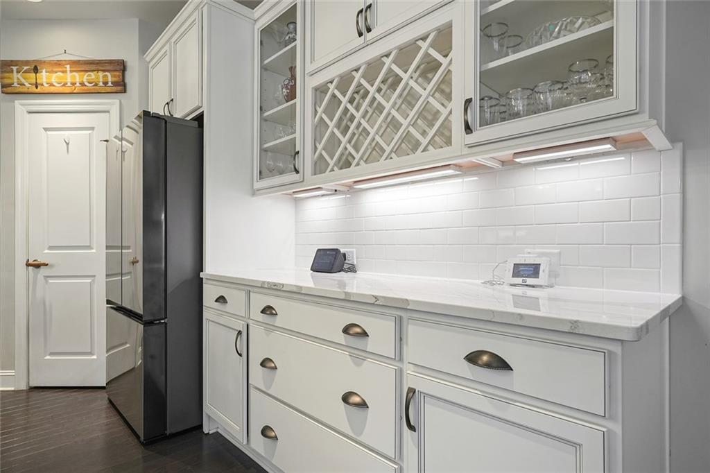 6425 Westbay Terrace