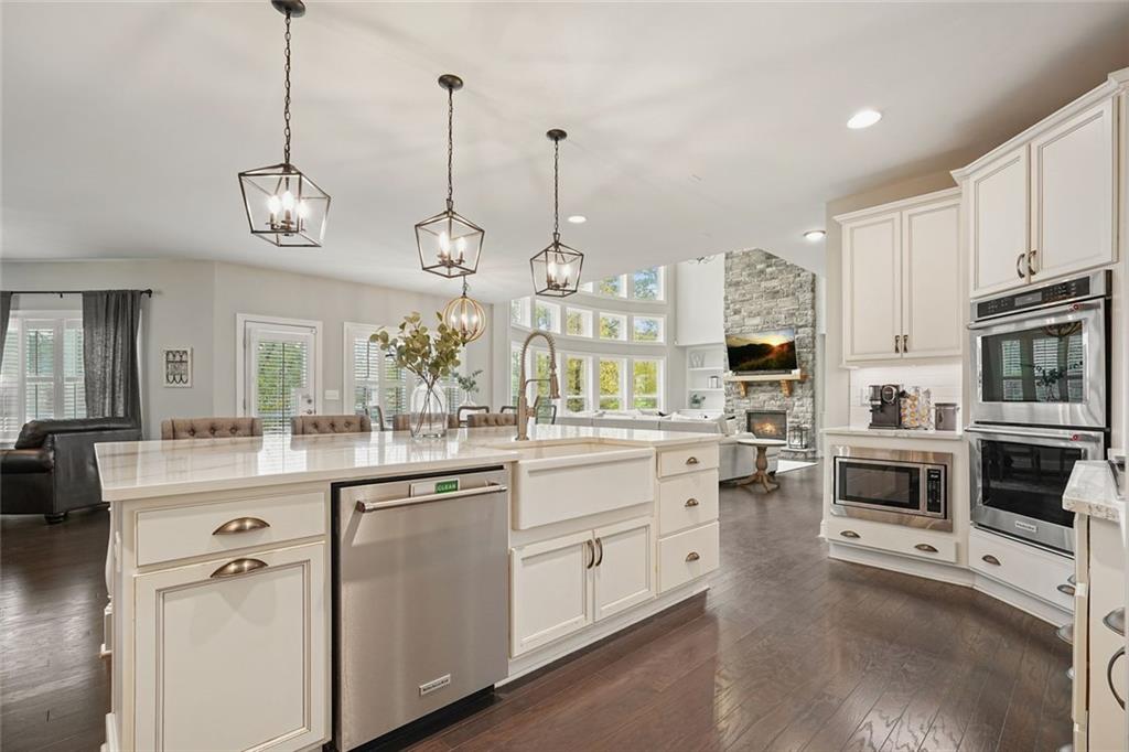 6425 Westbay Terrace