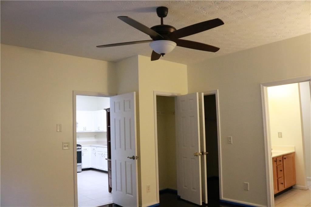 3825 Jackson Shoals Court