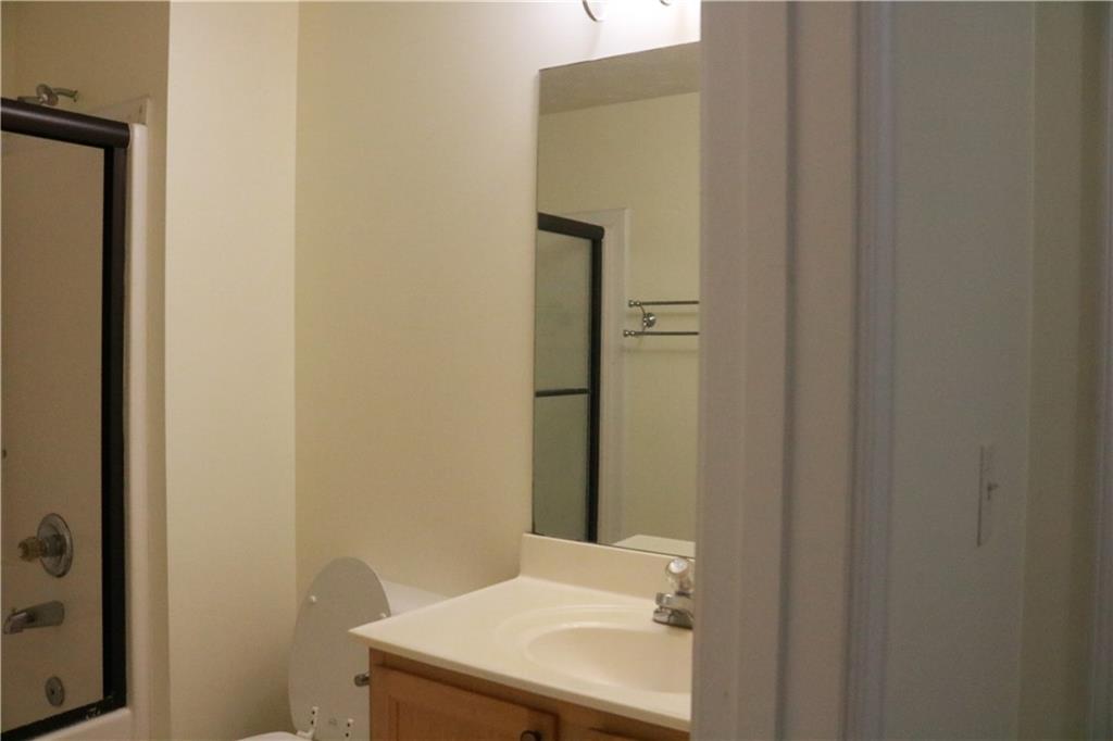 3825 Jackson Shoals Court