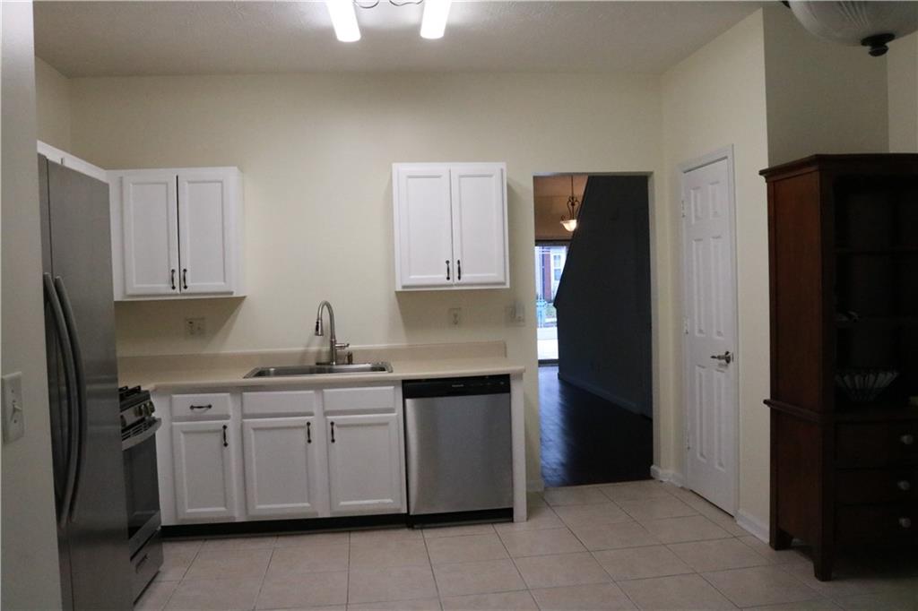 3825 Jackson Shoals Court