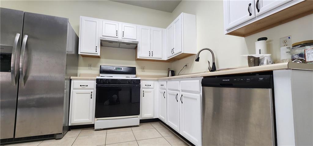 3825 Jackson Shoals Court