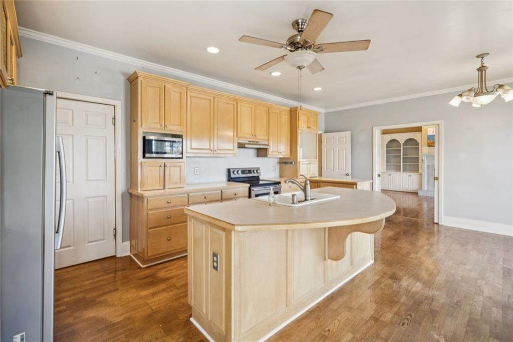 6720 Molly View Point