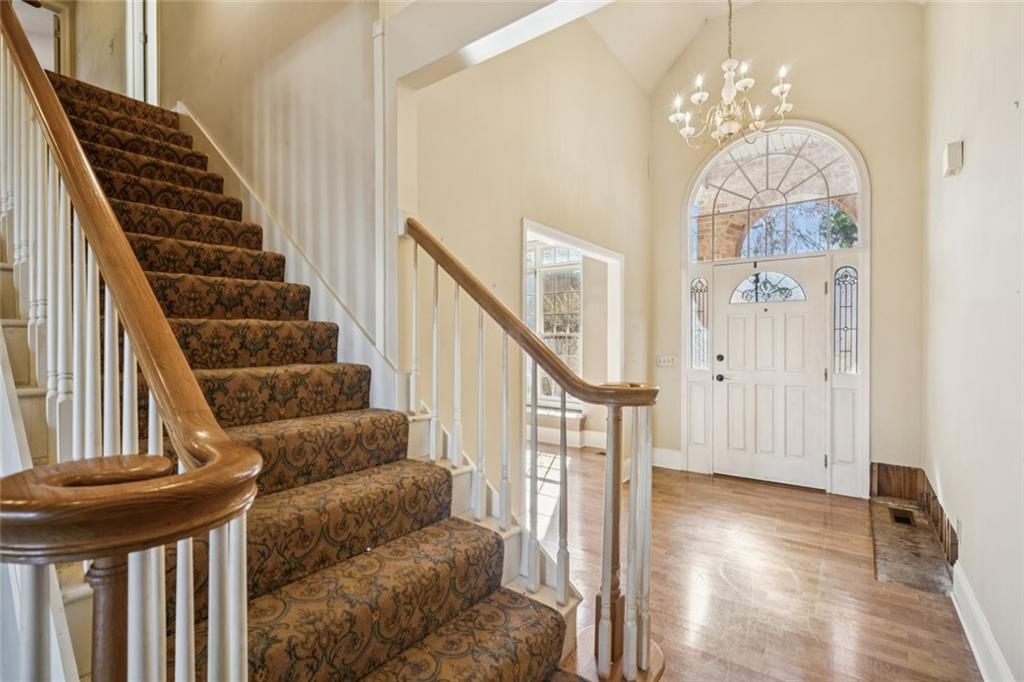 6720 Molly View Point