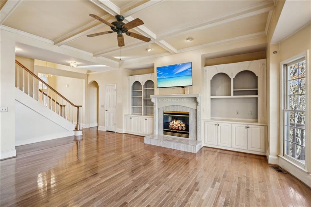 6720 Molly View Point