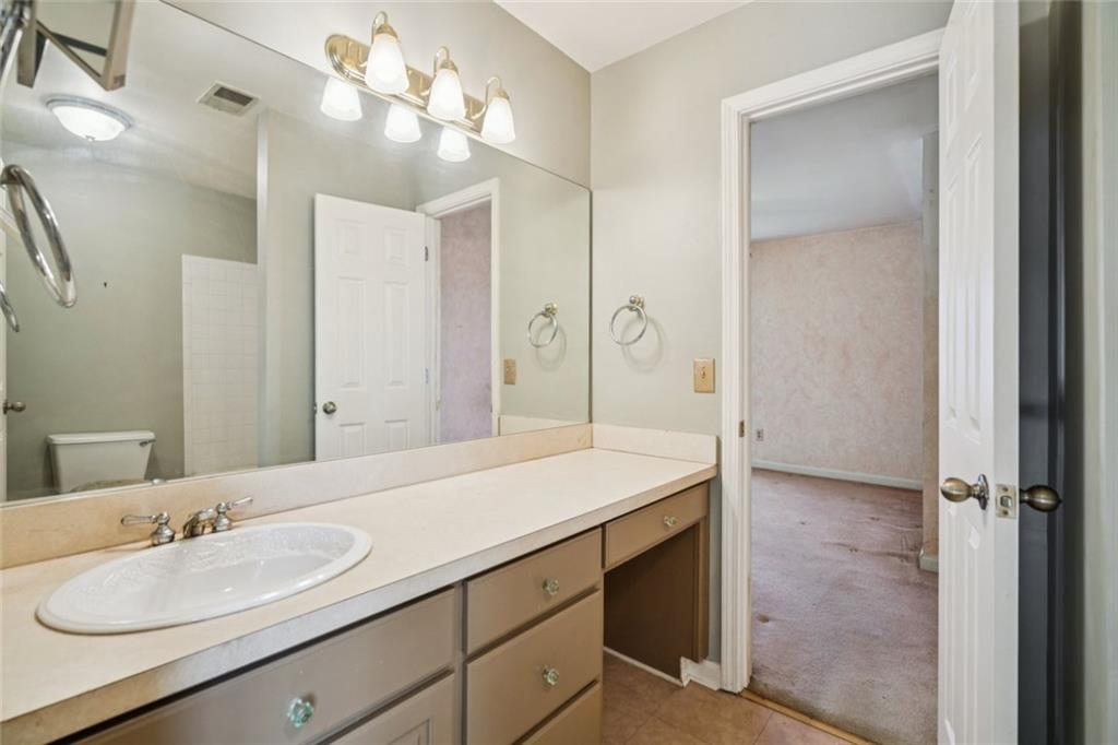 6720 Molly View Point