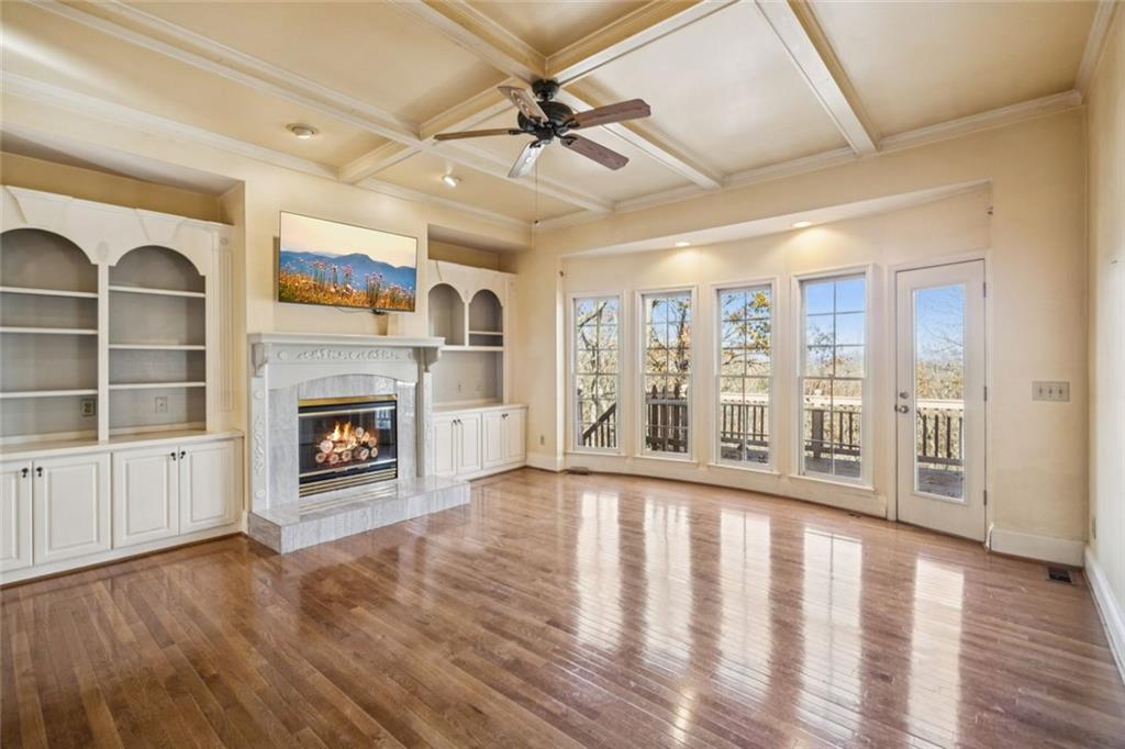 6720 Molly View Point